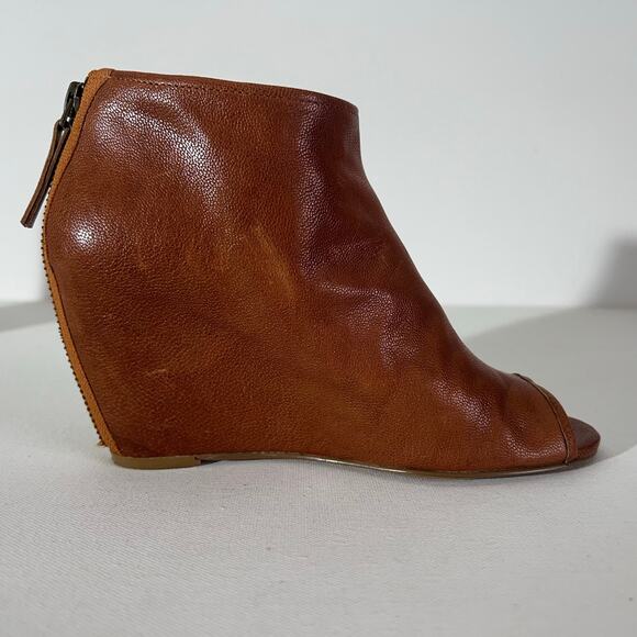 Nine West : Blaze Cognac Leather Open-Toe Wedge Ankle Booties : 5 1/2 - Picture 3 of 10